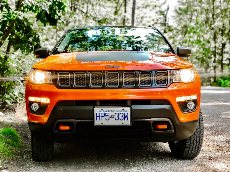 2019 Jeep Compass Headlights