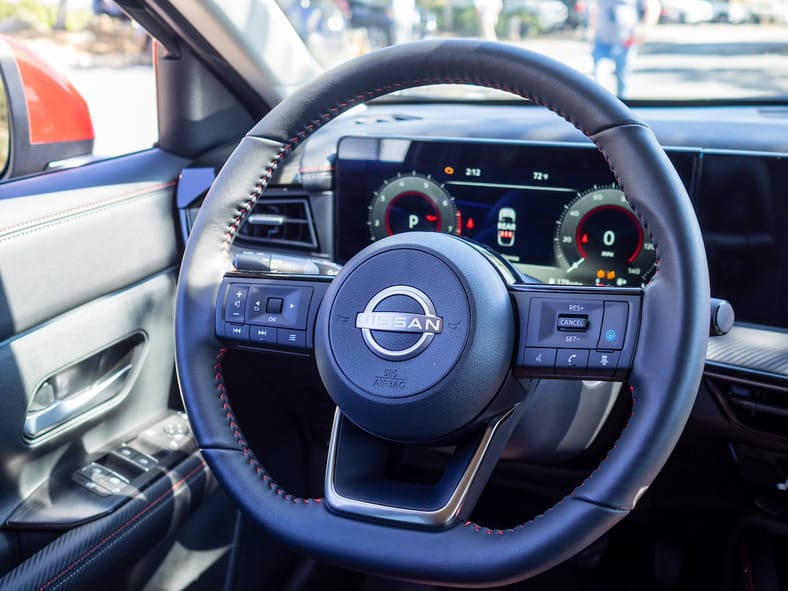 2025 Nissan Kicks Steering Wheel