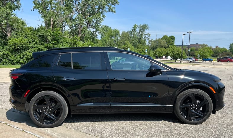 A Side View Of The Chevrolet Equinox Ev