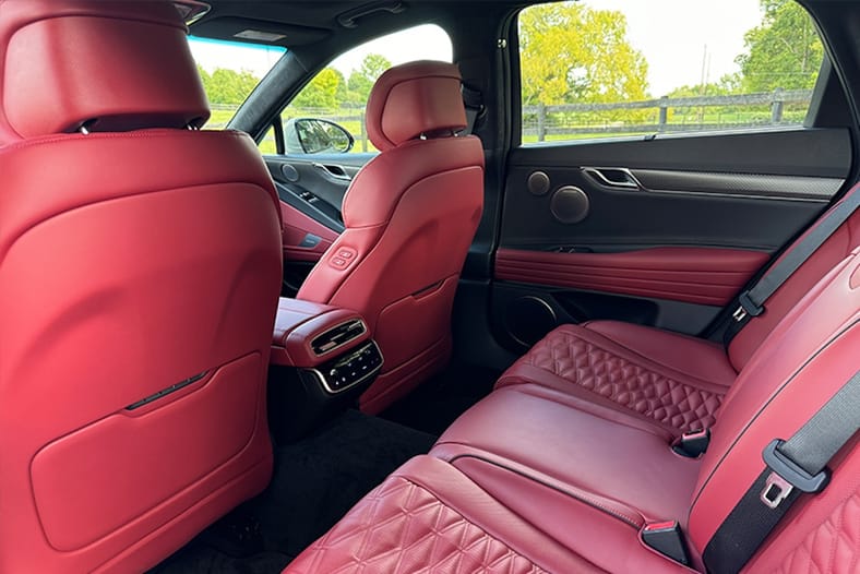 Rear Seat 2025 Genesis G80