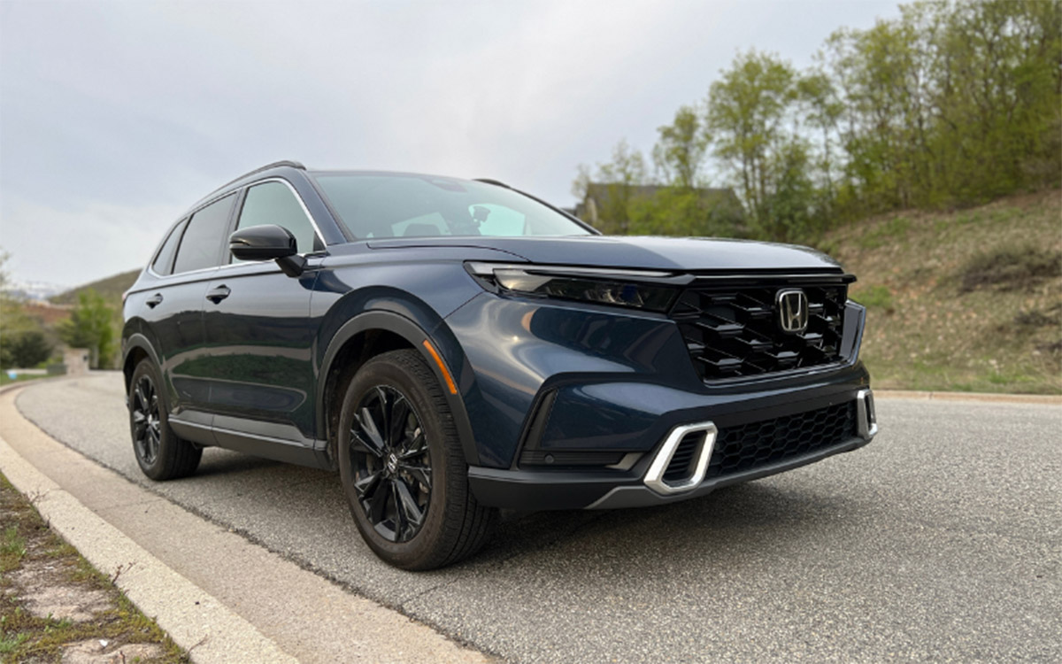 I Really Like The Glossy, Blacked-Out Grille On The Sport Touring Model. Photo By Allison Bell