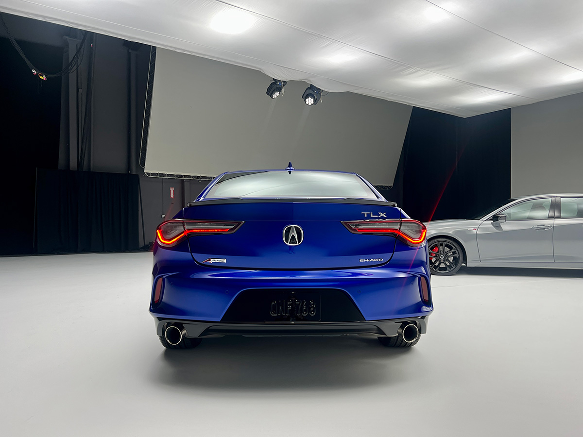 Larger Exhaust Tips And The Updated Spoiler Acura Tlx