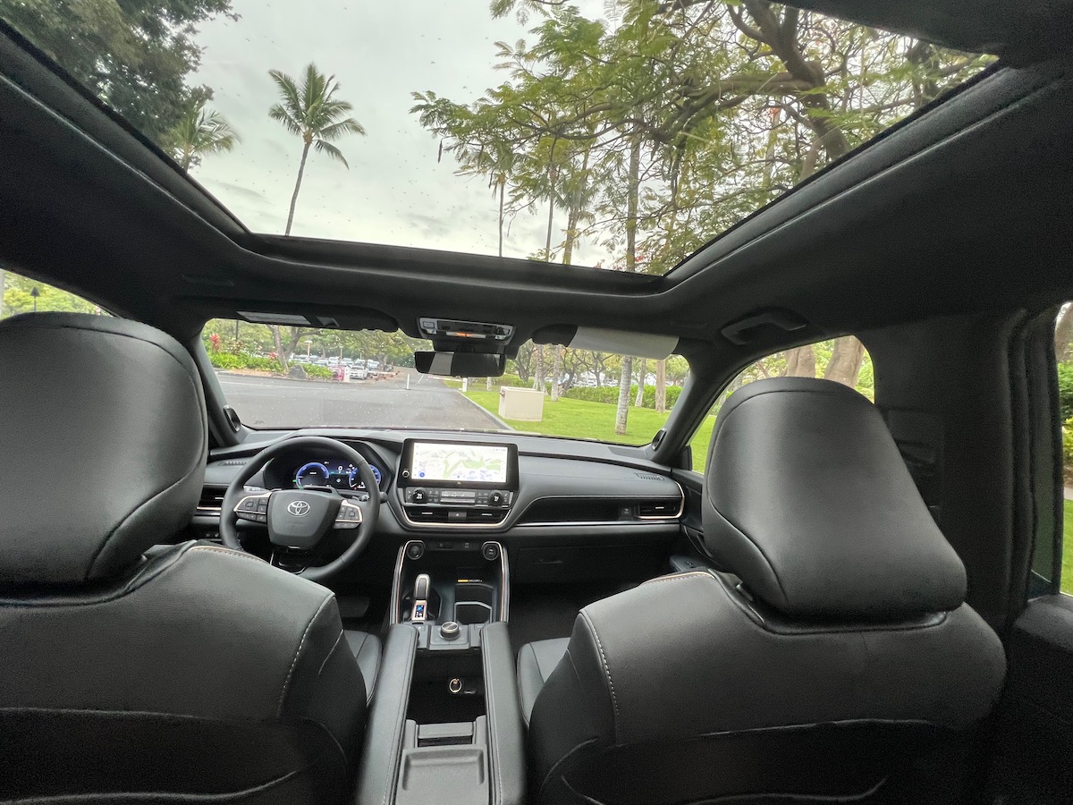 Love This Panoramic Sunroof