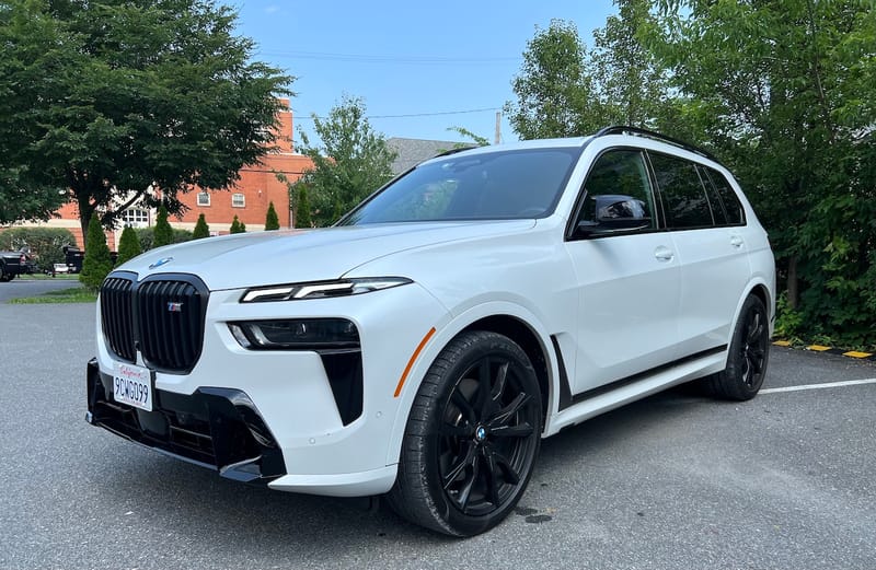 The 2023 Bmw X7 Has Slim New Headlights