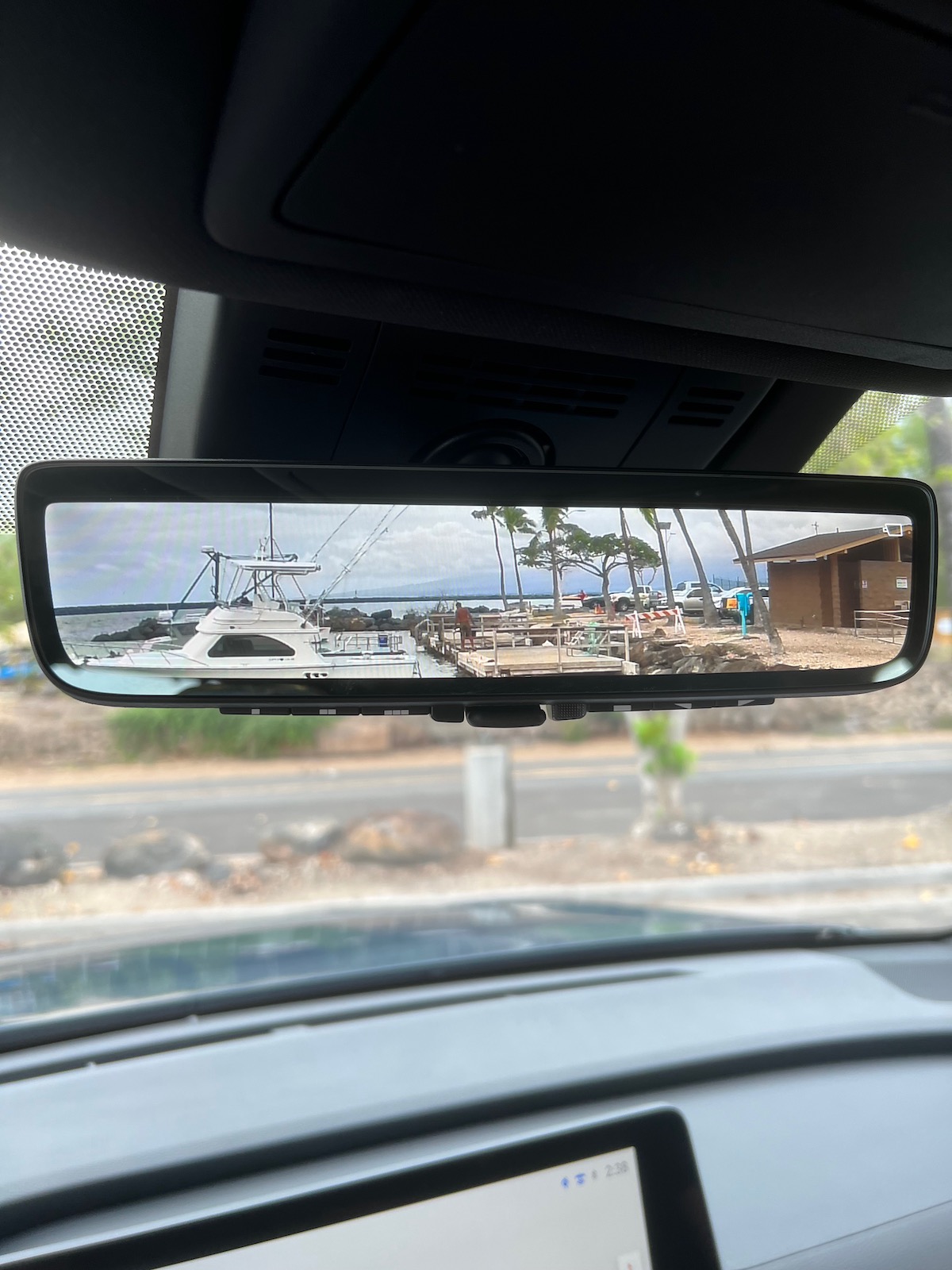 The Live View Mirror In The 2024 Toyota Grand Highlander