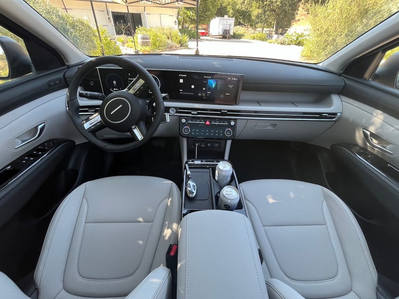 The View From The Driver'S Seat In The 2025 Hyundai Tucson