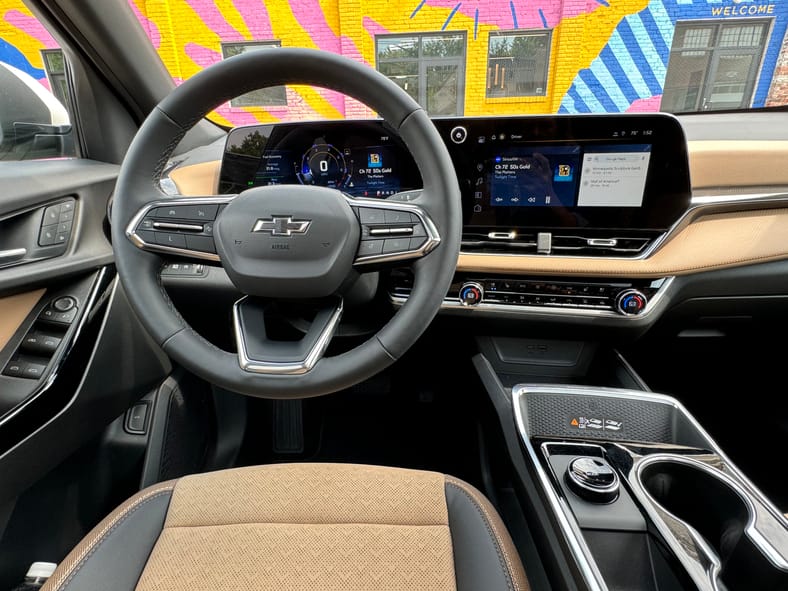 The View Of The Cront Seat In The 2025 Chevrolet Equinox