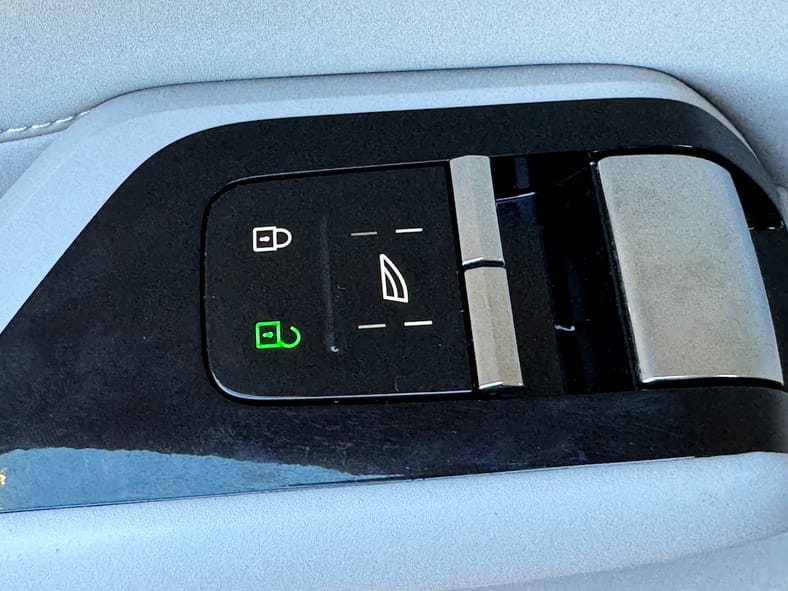 Window Controls Are Unconventional In The 2025 Volvo Ex90